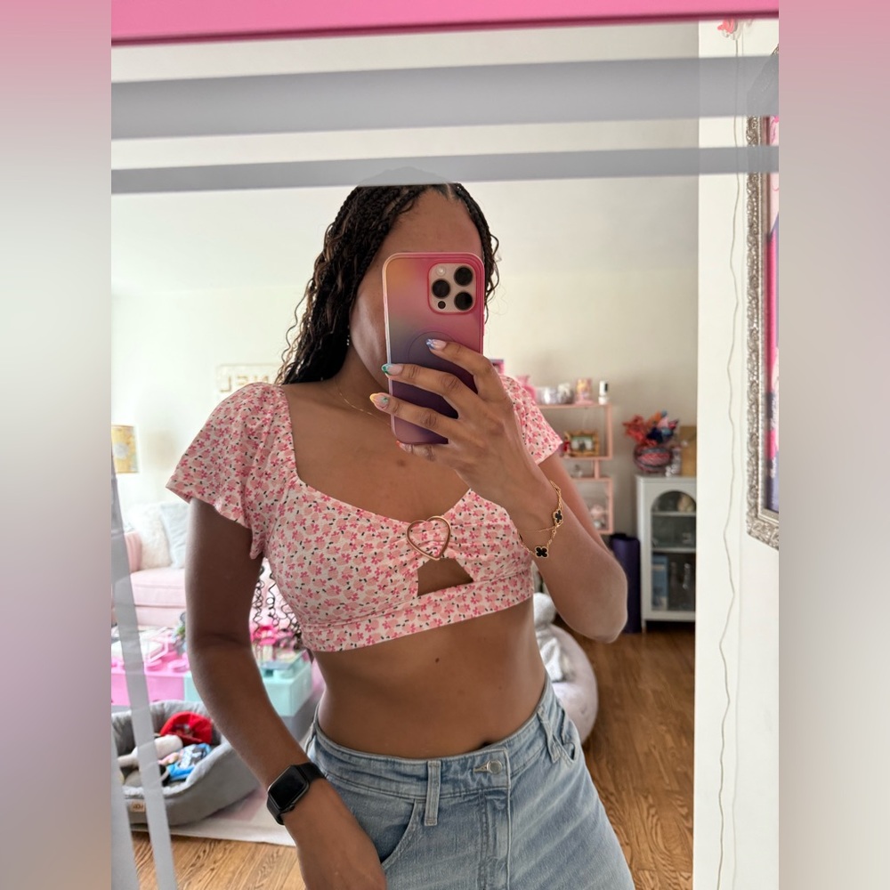 Miss Selfridge Pink Floral Crop Top with Heart Size 6
